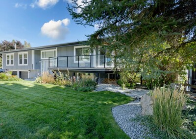 Rear exterior and lawn at MacKenzie House, Peachland BC