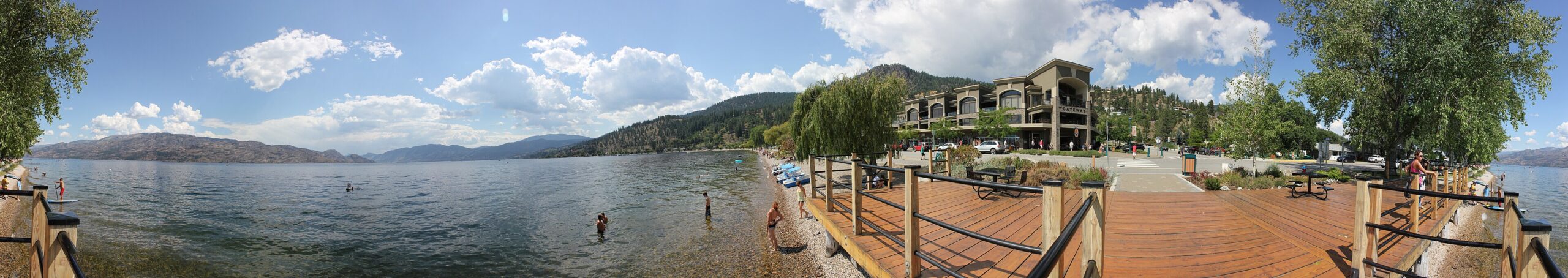Panoramic view along the Peachland waterfront and Okanagan Lake